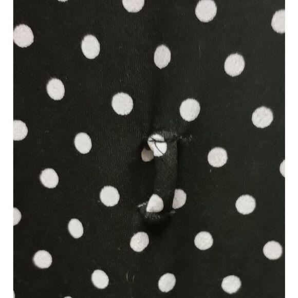Retro, vintage button down. Ruffled black polka dot blouse size large - Picture 5 of 7